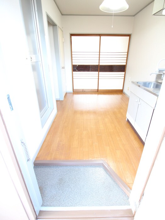 物件内観写真14　(廊下)