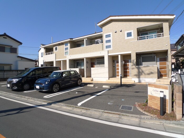 物件外観写真2　(駐車場)