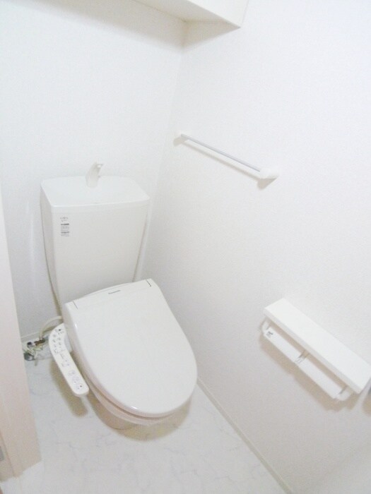 物件内観写真11　(トイレ)