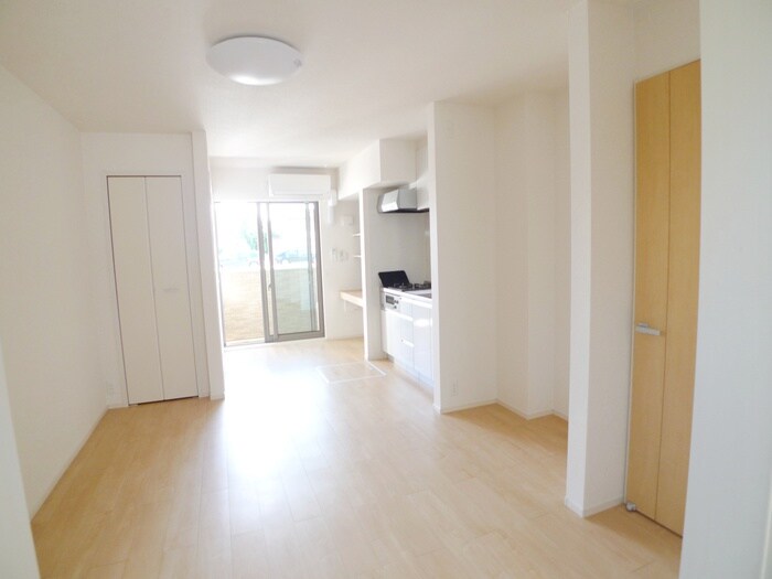 物件内観写真19　(廊下)