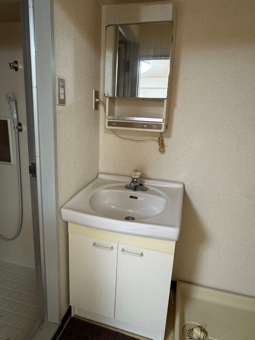 物件内観写真8　(洗面)