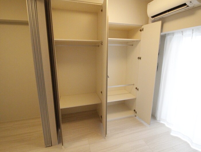 物件内観写真13　(収納)