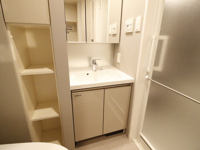 物件内観写真18　(洗面)