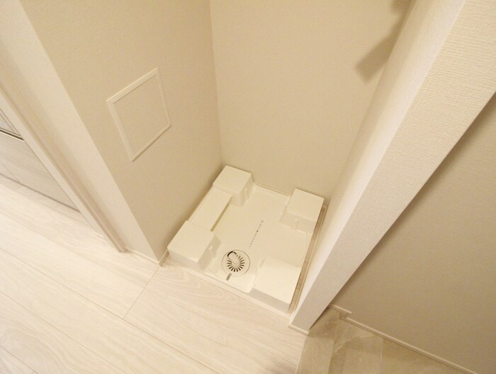 物件内観写真19　(洗濯機置場)