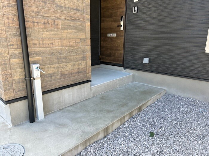 物件外観写真3　(建物設備)