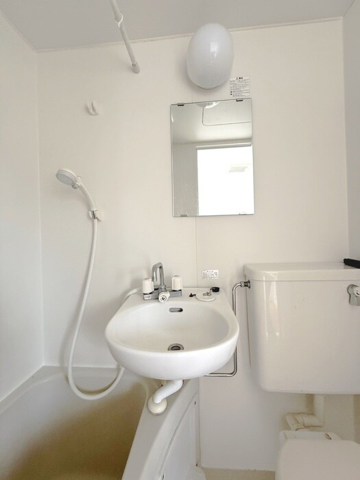 物件内観写真11　(洗面)