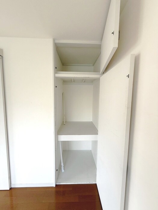 物件内観写真16　(収納)