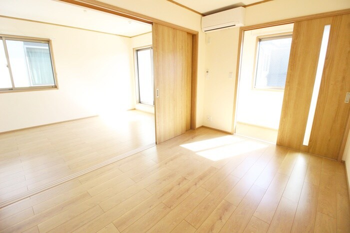 物件内観写真8　(居室)