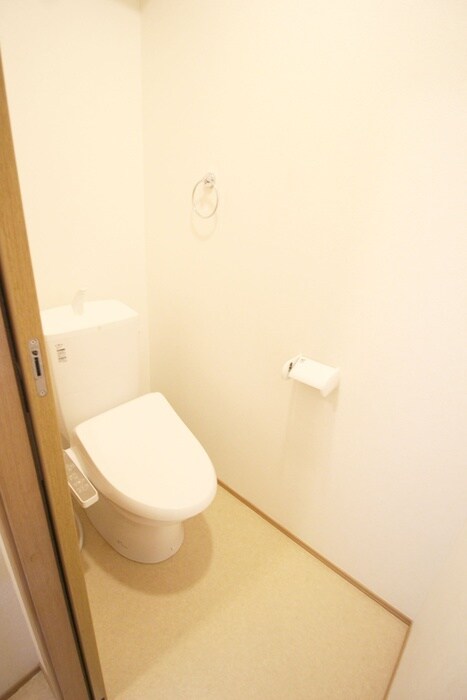 物件内観写真15　(トイレ)