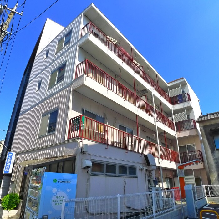 物件外観写真2　(外観写真)