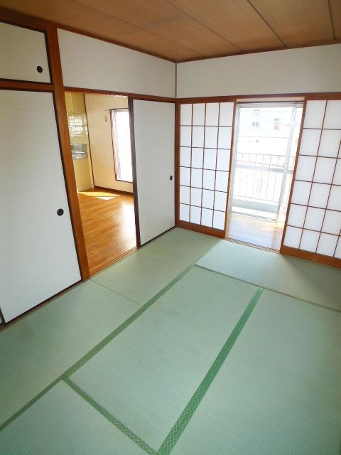 物件内観写真9　(居室)