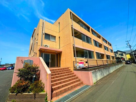 ハ－ベスト伍番館外観写真