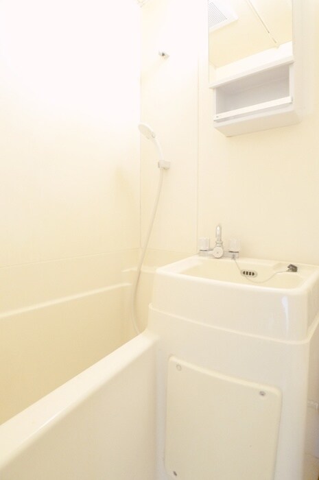 物件内観写真13　(バス／シャワールーム等)