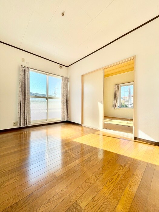 物件内観写真7　(居室)