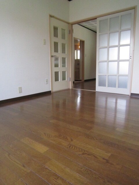 グラン・ビア麻生の内観写真