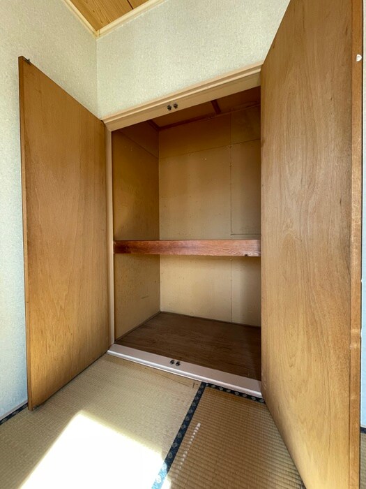 物件内観写真13　(収納)