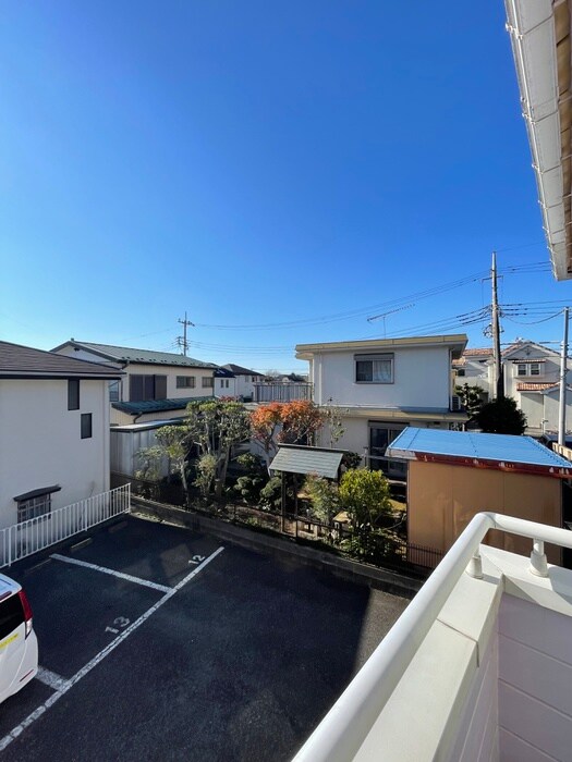 物件内観写真16　(室内からの展望)