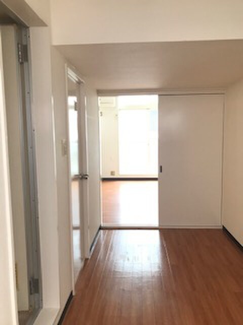 物件内観写真10　(居室)