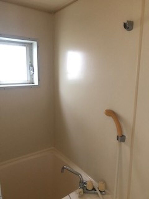 物件内観写真12　(バス／シャワールーム等)