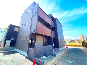 グランアズール外観写真