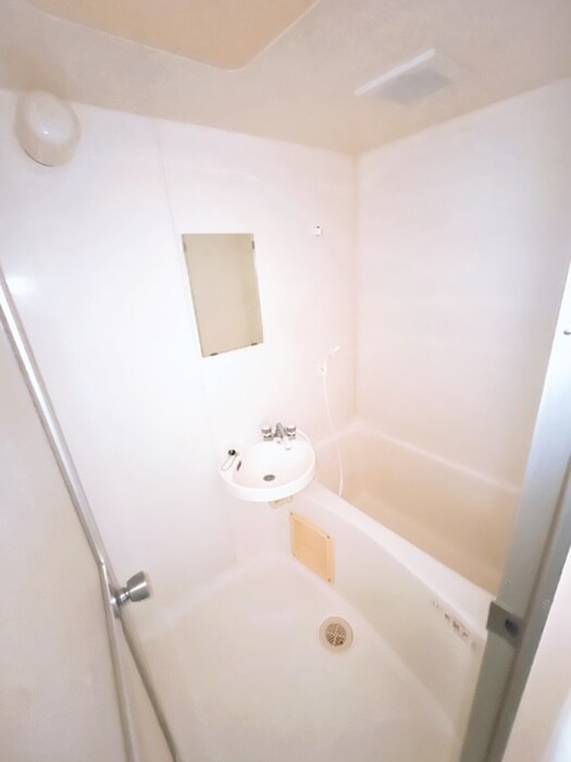 物件内観写真9　(バス／シャワールーム等)