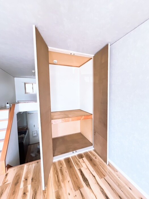 物件内観写真11　(収納)