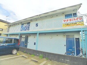 ヤナギハイツ外観写真