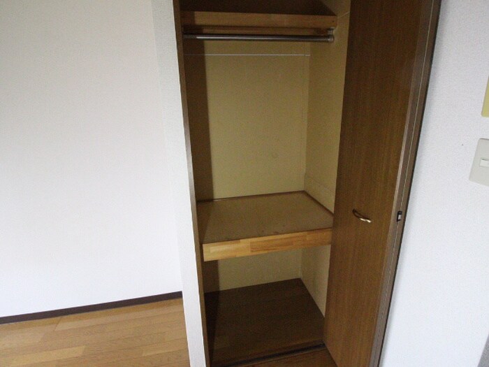 物件内観写真13　(収納)