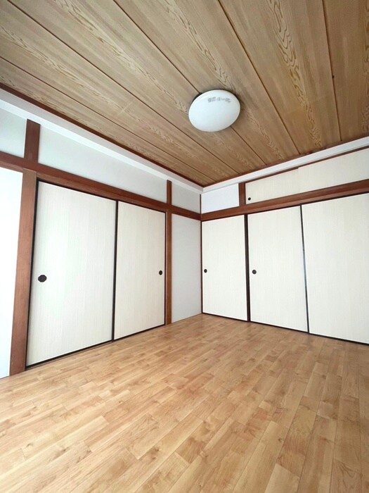 物件内観写真8　(居室)