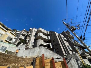 ﾚｲ･ｸﾞﾘｰﾝﾋﾙｽﾞ星川（202）外観写真