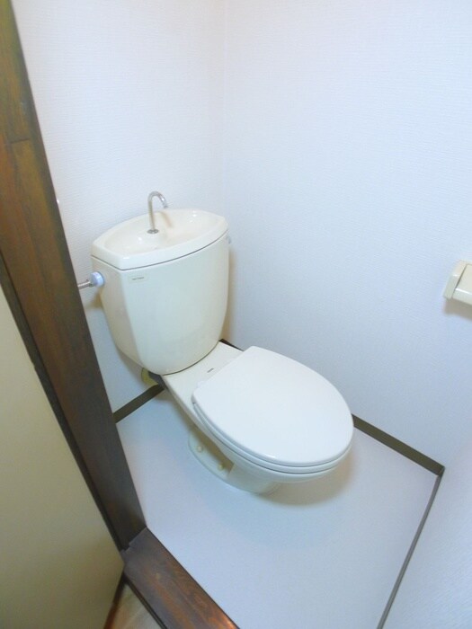 物件内観写真11　(トイレ)