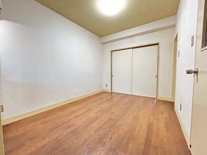 物件内観写真5　(居室)