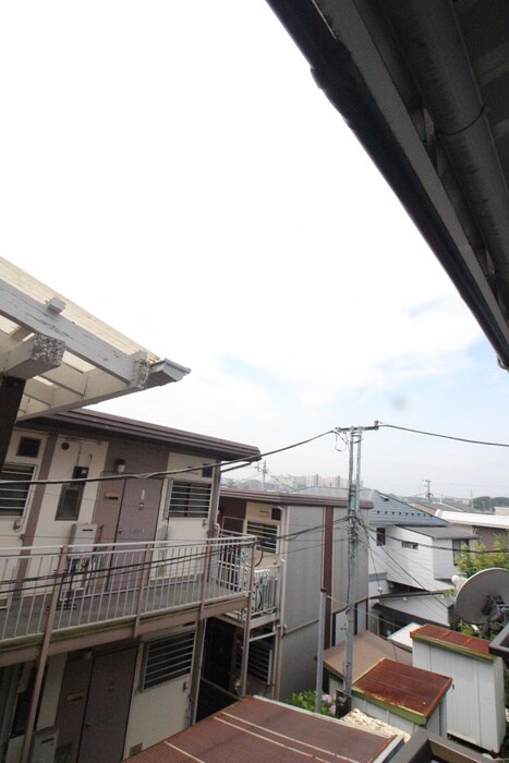 物件内観写真22　(室内からの展望)