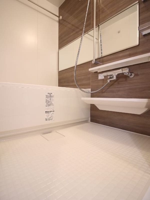 バス／シャワールーム等