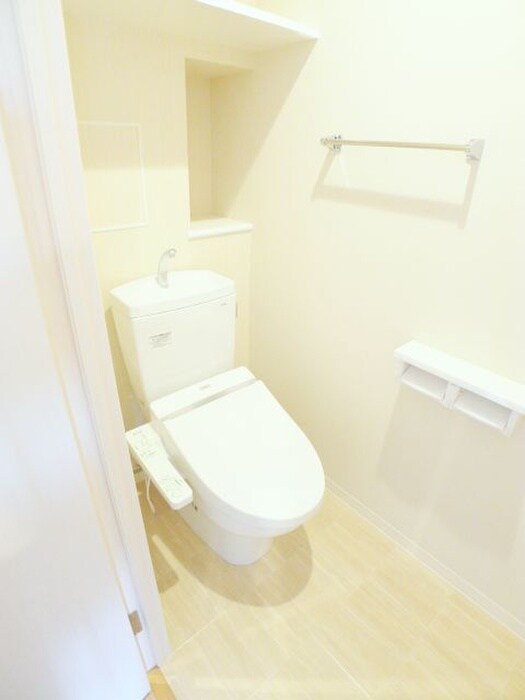 物件内観写真14　(トイレ)