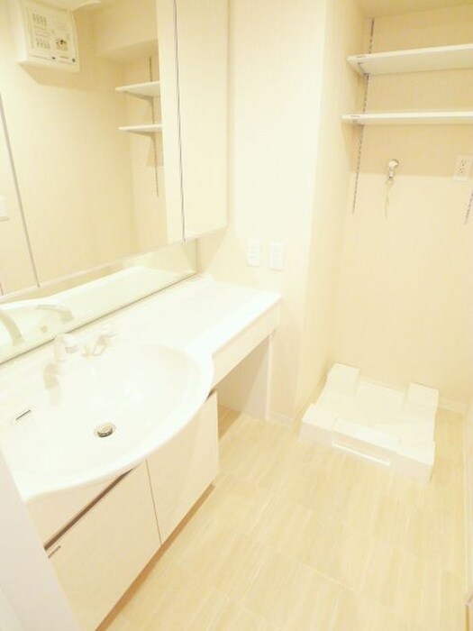 物件内観写真16　(洗面)