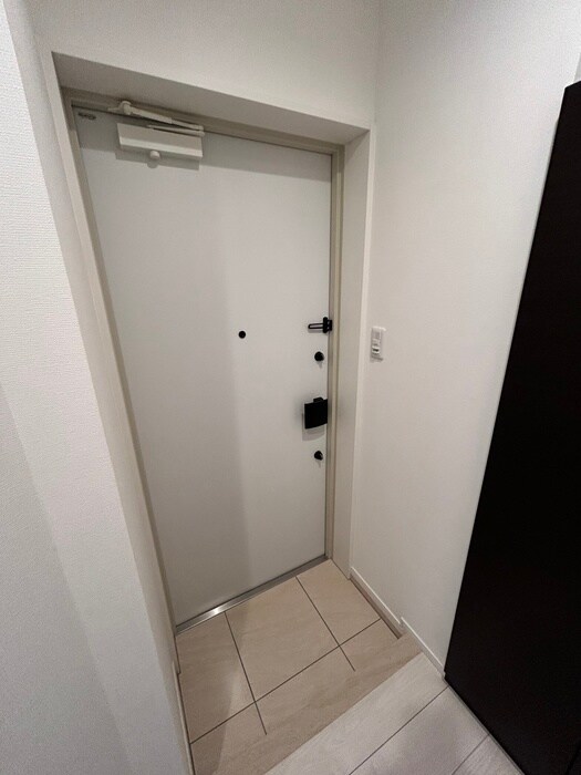 レピュア両国レジデンスの玄関