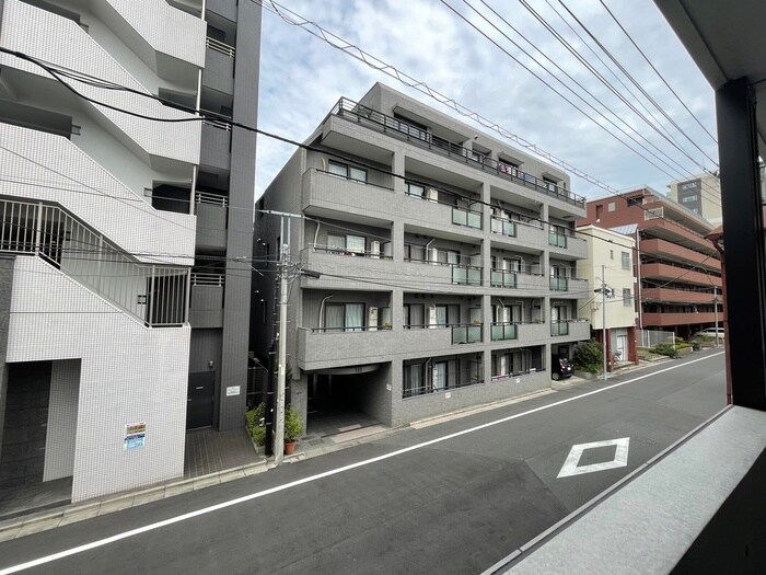 物件内観写真21　(室内からの展望)