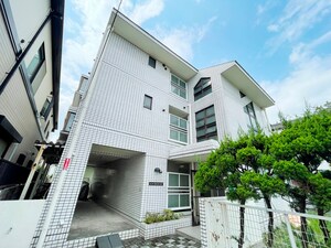 セントラルファースト外観写真
