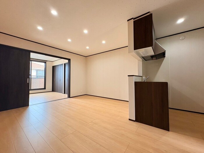 物件内観写真10　(居室)