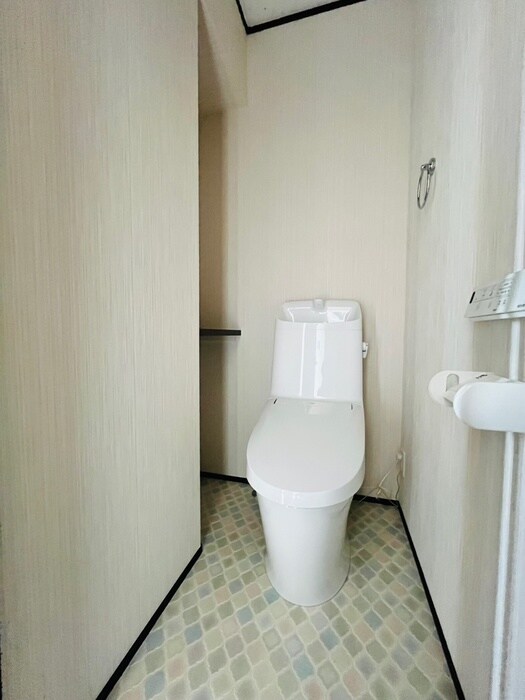 物件内観写真17　(トイレ)