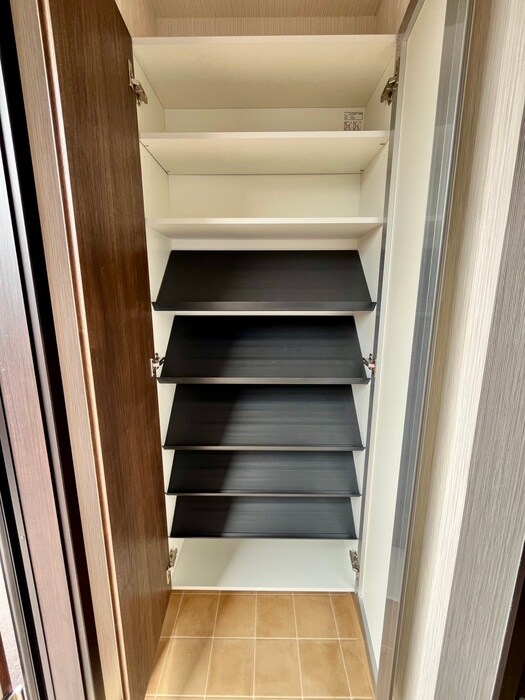 物件内観写真20　(靴箱)