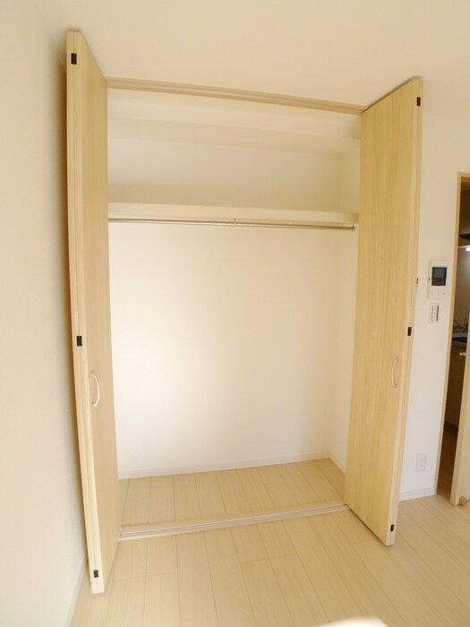 物件内観写真13　(収納)