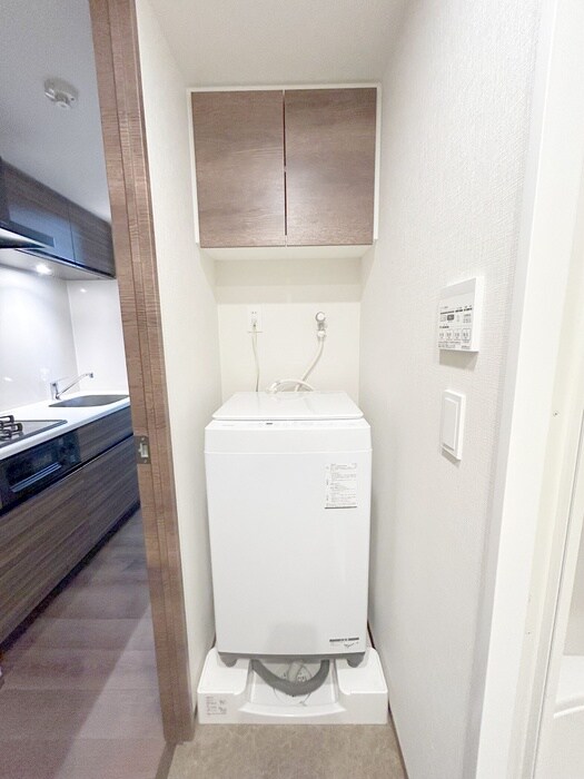 物件内観写真16　(洗濯機置場)