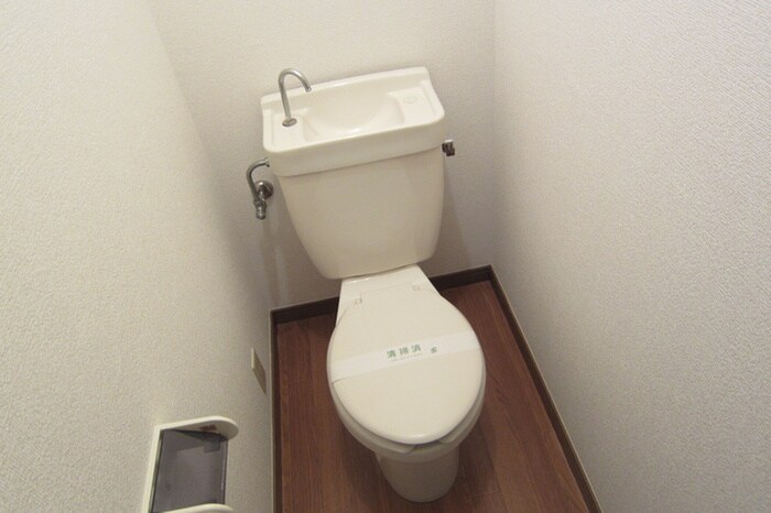 物件内観写真14　(トイレ)