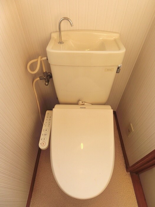 物件内観写真11　(トイレ)