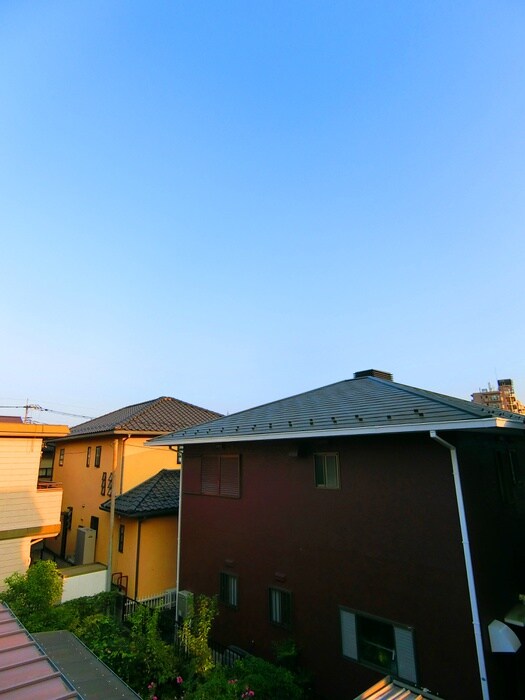 物件内観写真16　(室内からの展望)