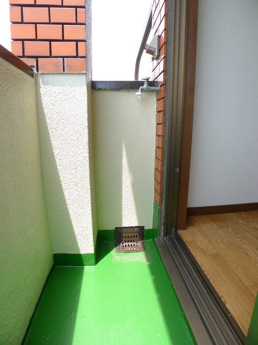 物件内観写真17　(洗濯機置場)