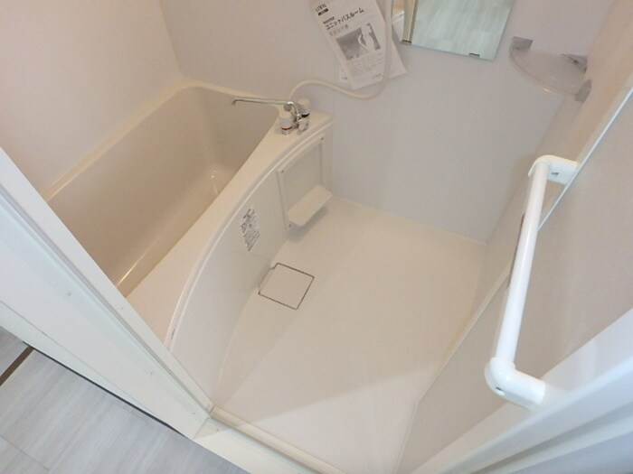 物件内観写真6　(バス／シャワールーム等)