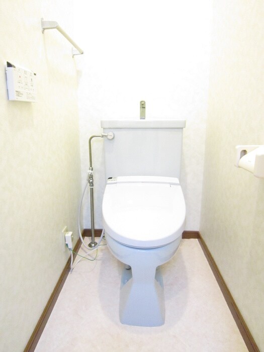 物件内観写真12　(トイレ)